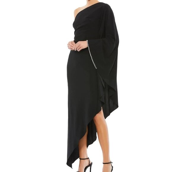 Mac Duggal Black One Shoulder Asymmetrical Hem Flowy Dress